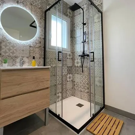 Maison Neuve à 25mn De L'océan Сasa de vacaciones Taller